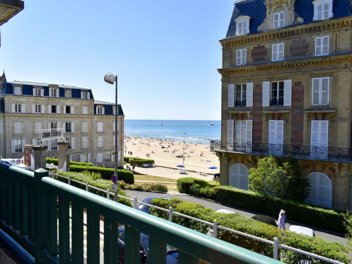 Apartment Les Roches By Interhome ทรูวิลล์-ซูร์-แมร์ ภายนอก รูปภาพ